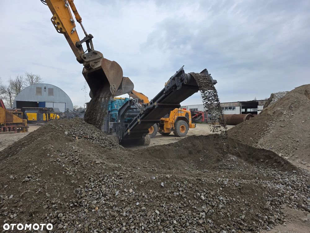 Powerscreen Trakpactor 290 - 6