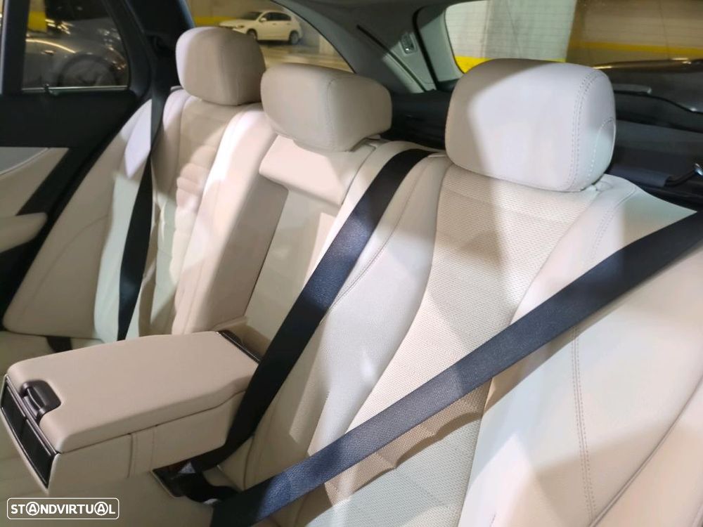 Mercedes-Benz E 300 de Avantgarde - 8