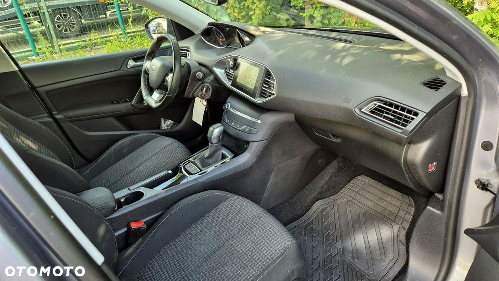 Peugeot 308 BlueHDi FAP 120 EAT6 Stop & Start Active - 12