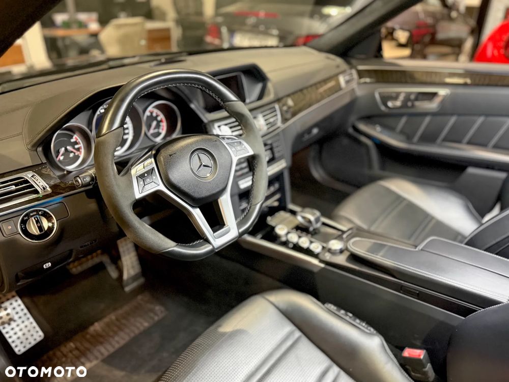 Mercedes-Benz Klasa E - 20