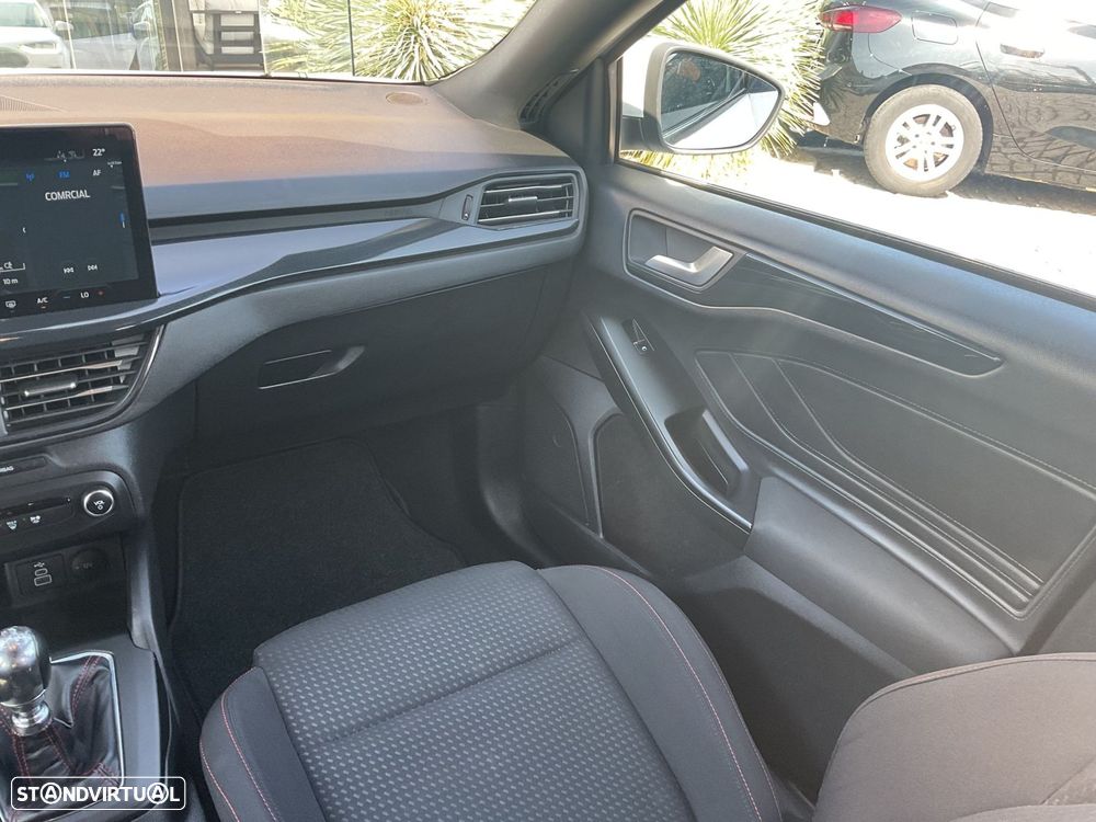 Ford Focus SW 1.0 EcoBoost MHEV ST-Line Style SIP - 32