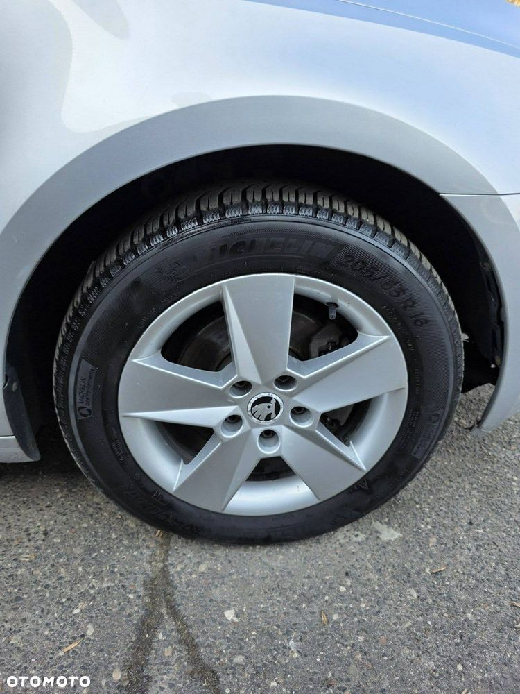 Skoda Octavia 2.0 TDI Ambition - 39