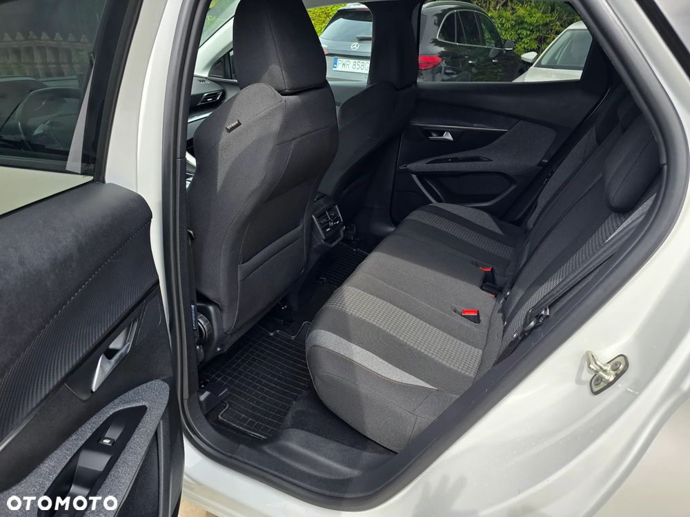 Peugeot 3008 - 9