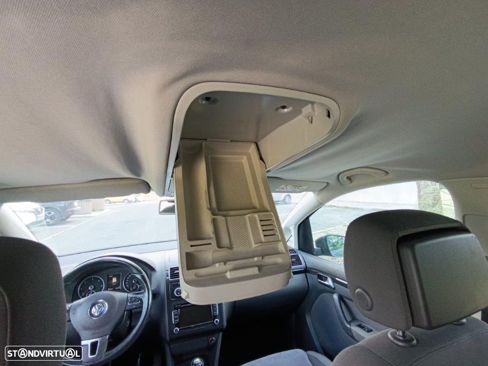 VW Touran 1.6 TDI Blue.Trendline 7L - 14