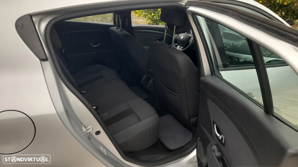 Renault Mégane 1.5 dCi Dynamique - 31