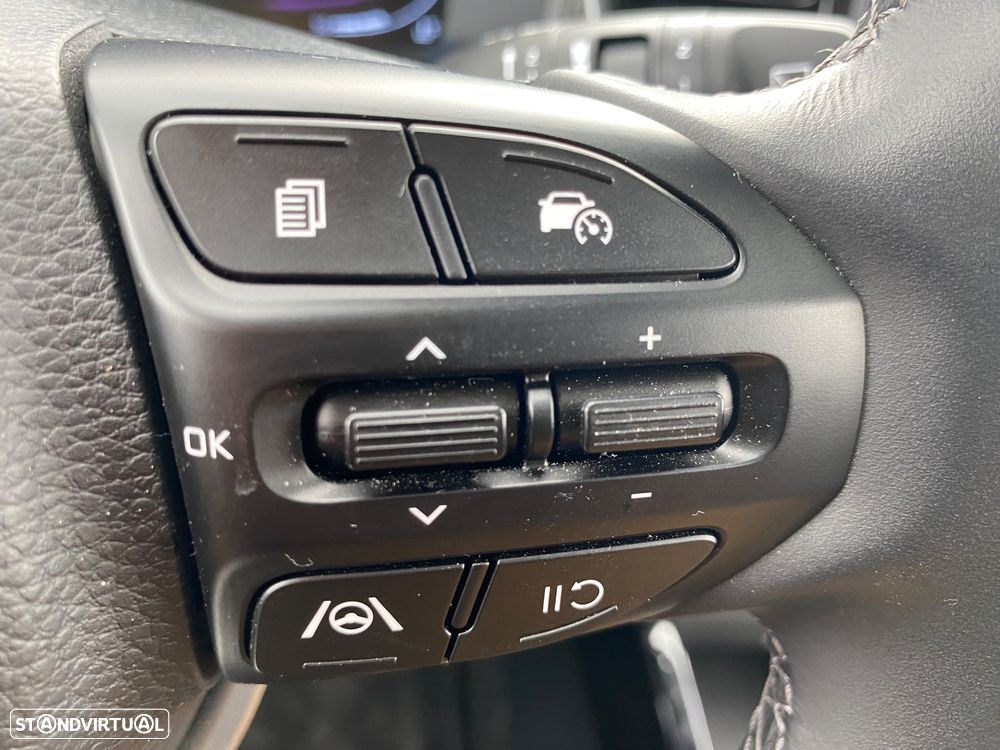 Kia Stonic 1.0 T-GDI Drive - 36