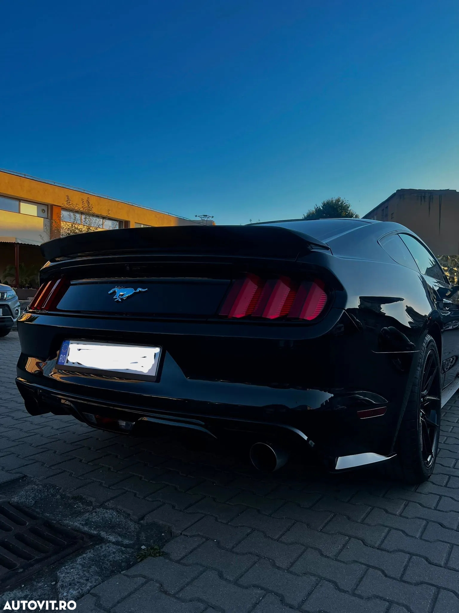 Ford Mustang 2.3 Eco Boost - 7