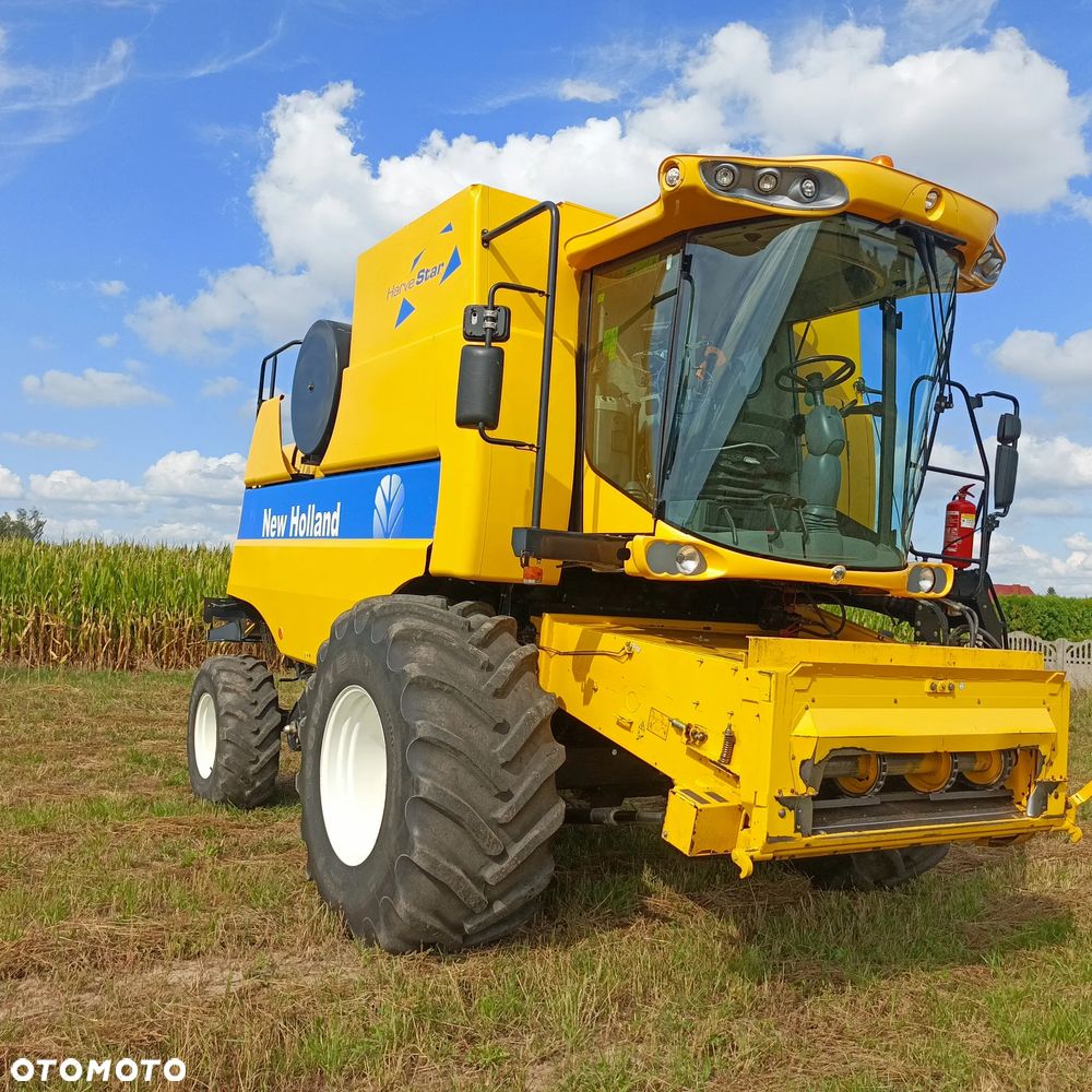 New Holland CSX 7080 - 4