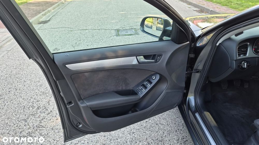 Audi A4 Avant 2.0 TDI DPF clean diesel Attraction - 11