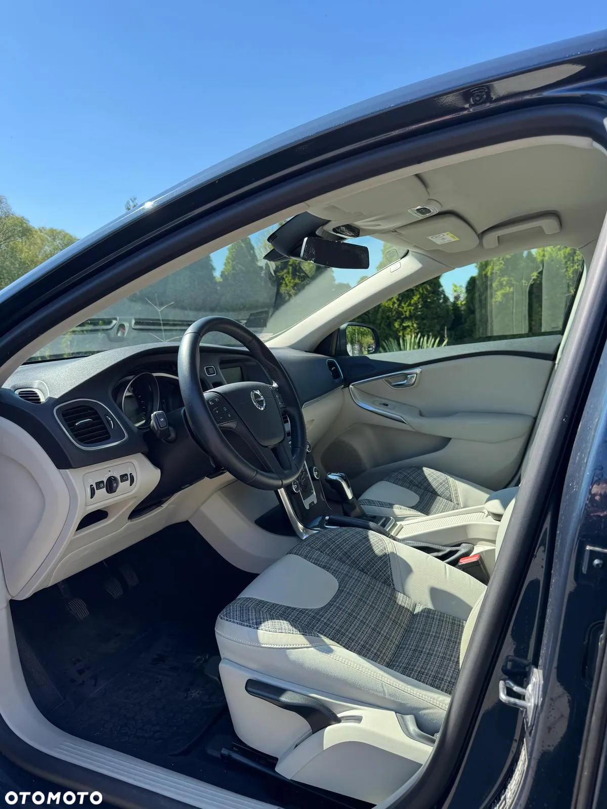 Volvo V40 T3 Drive-E Kinetic - 19