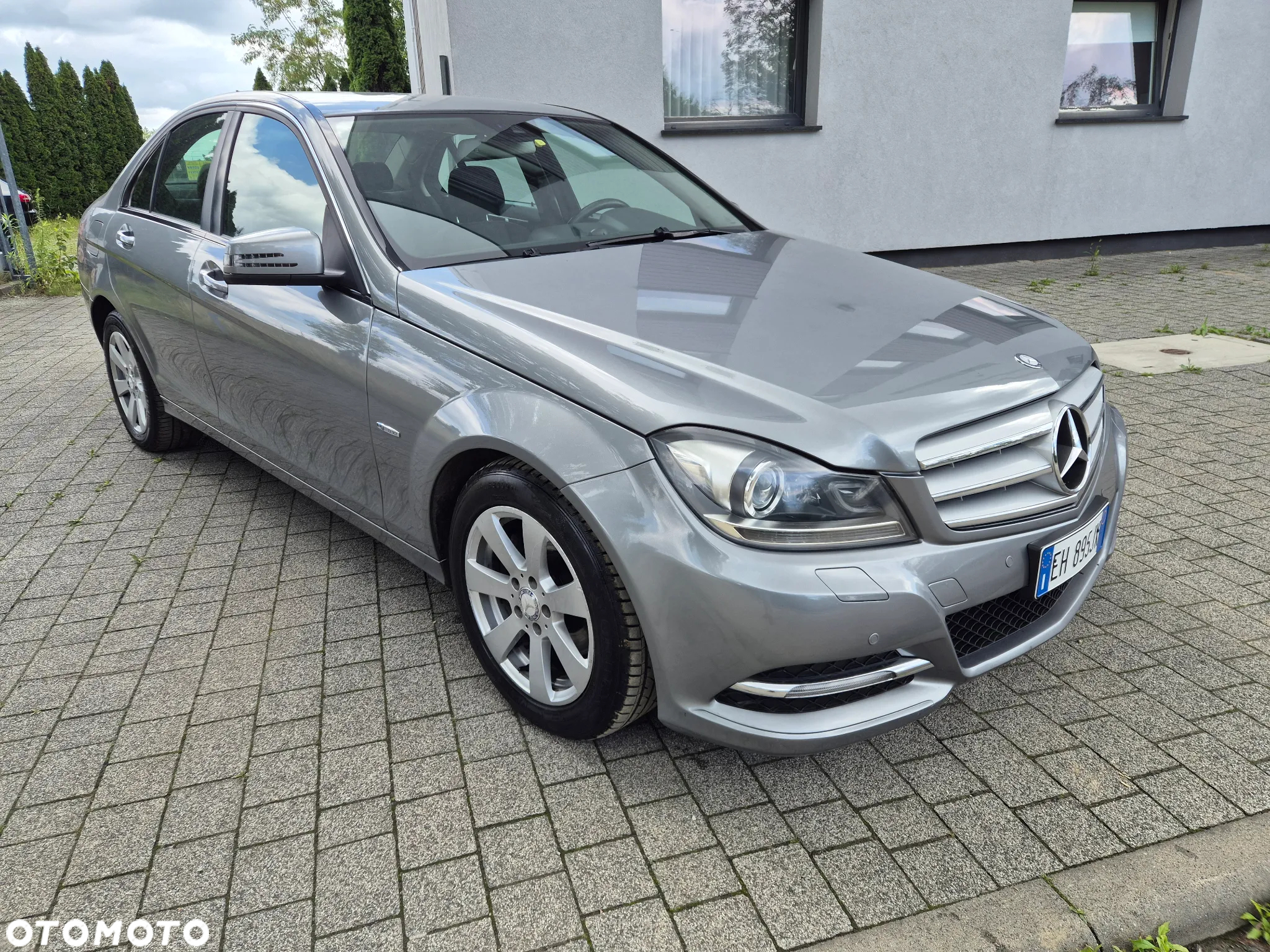 Mercedes-Benz Klasa C 220 CDI BlueEff Elegance - 4