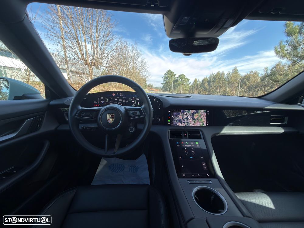 Porsche Taycan Sport Turismo bateria Performance Plus - 34