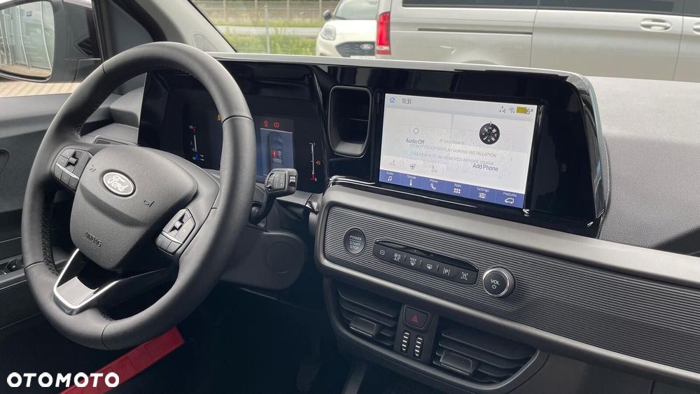 Ford Tourneo Courier 1.0 EcoBoost Titanium - 14