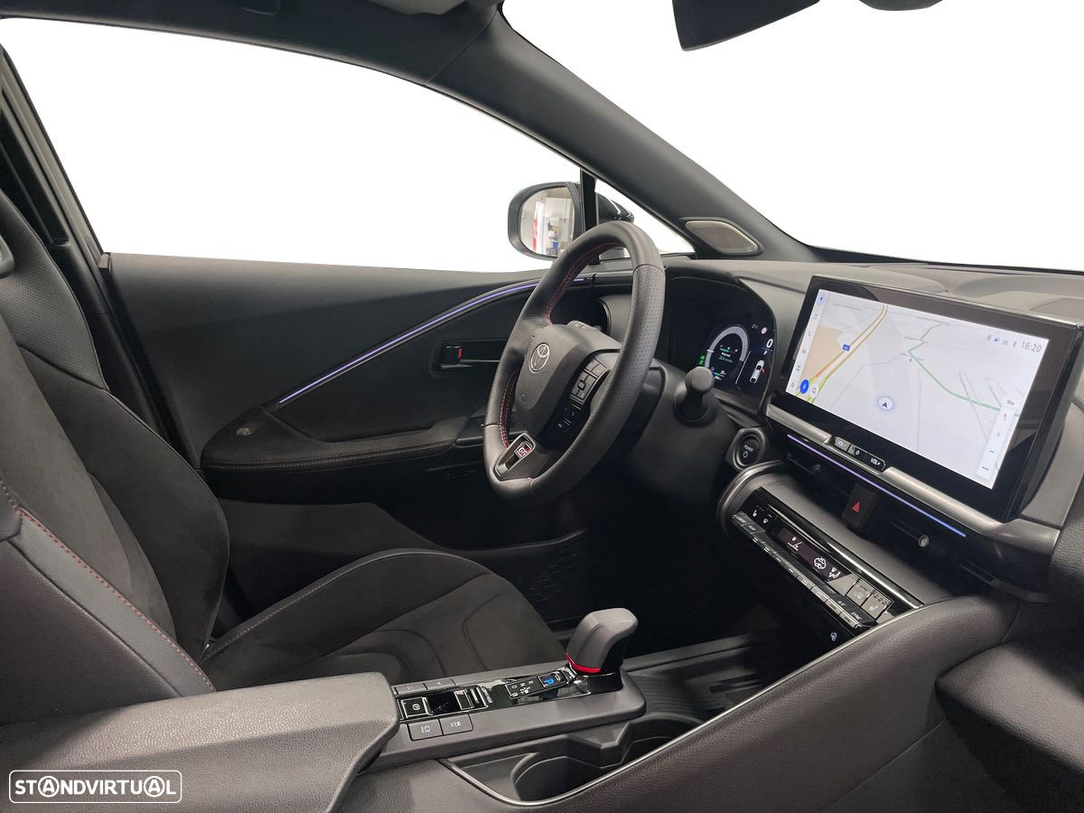 Toyota C-HR - 10
