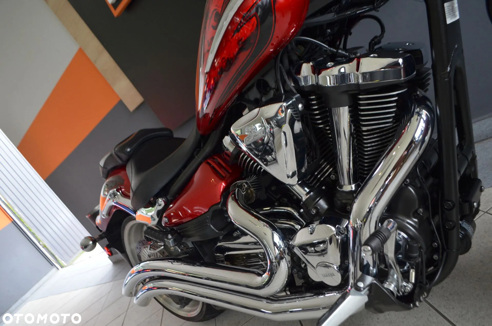 Yamaha XV - 12