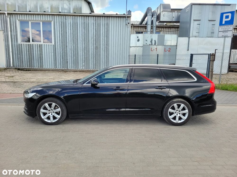 Volvo V90 D4 Geartronic Momentum - 24