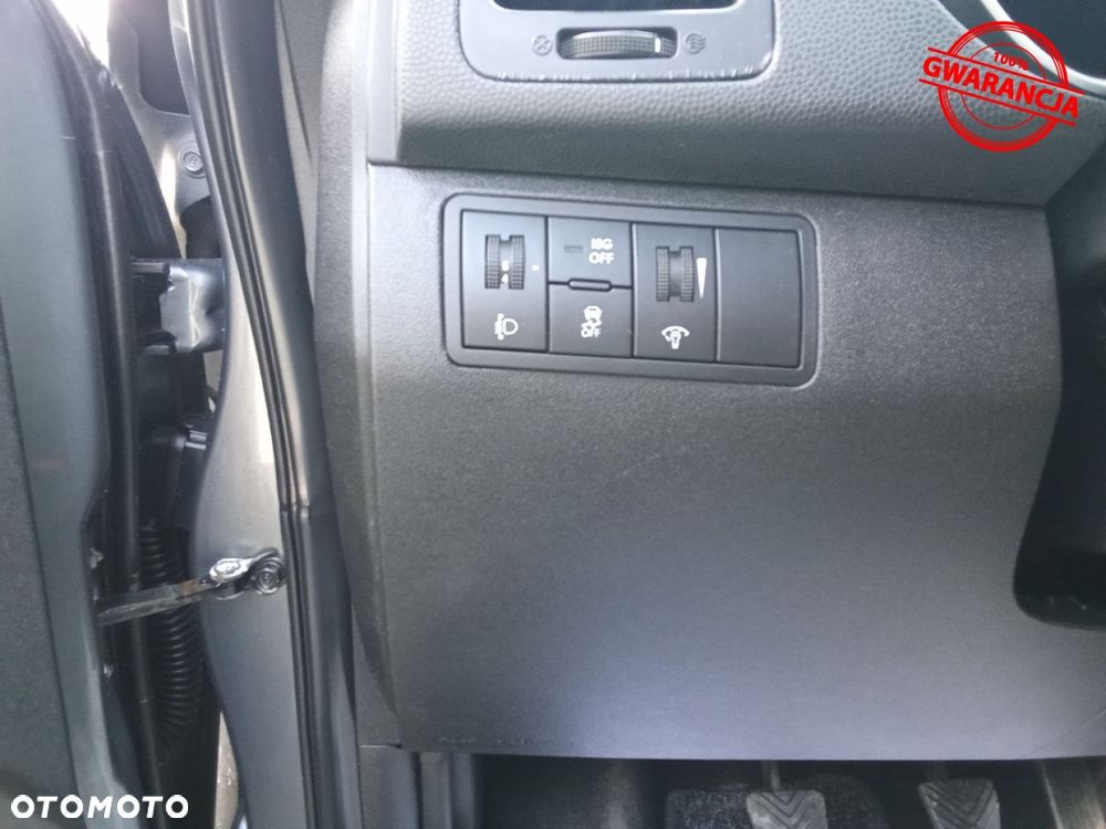 Kia Venga - 21