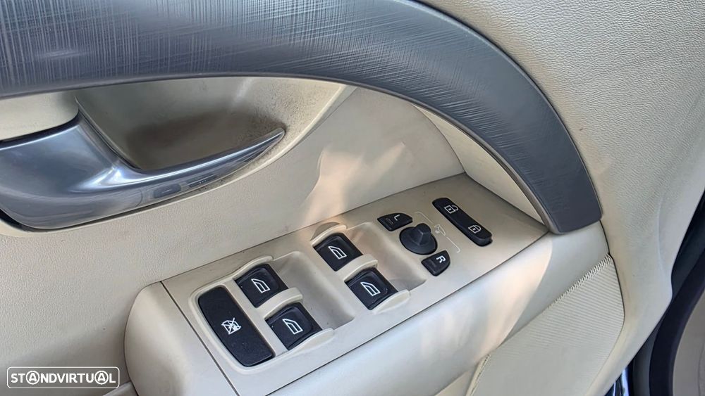 Volvo V70 2.0 D Summum - 15