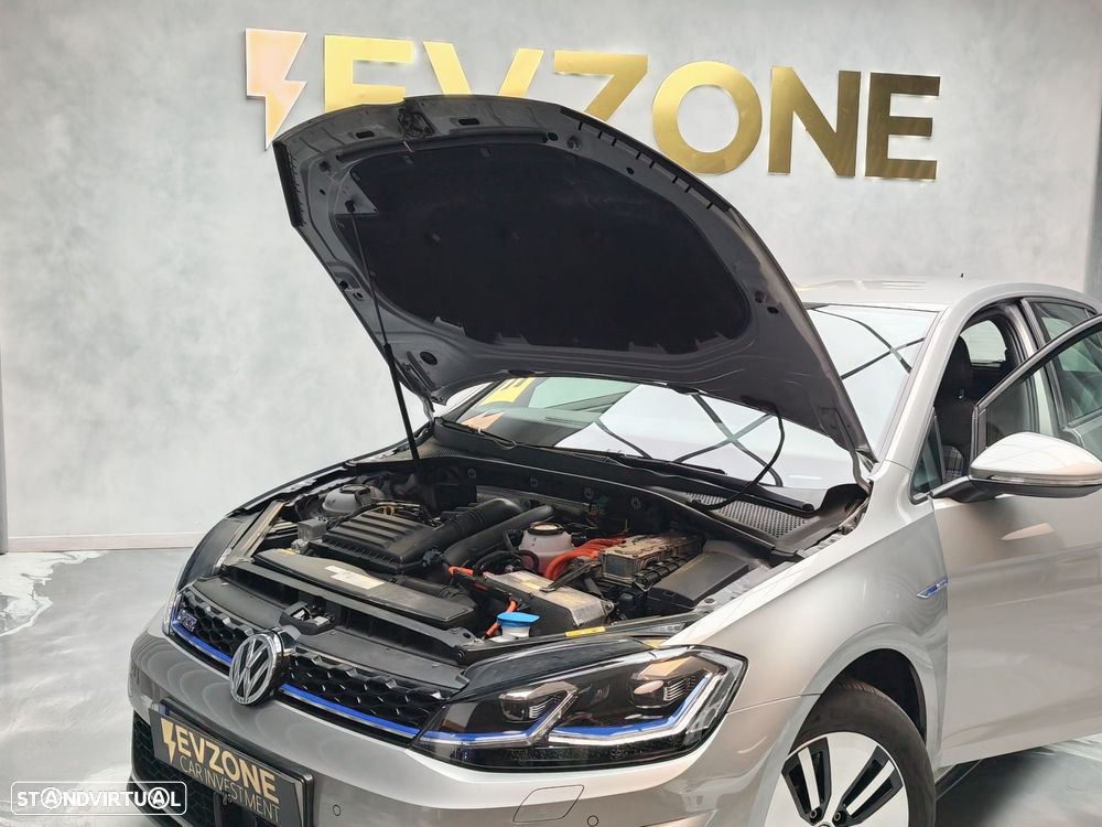 VW Golf 1.4 GTE Plug-In-Hybrid DSG - 27