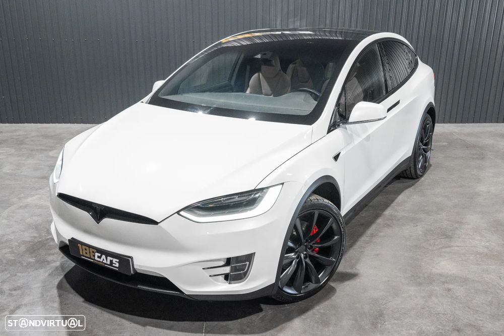 Tesla Model X P100D - 35