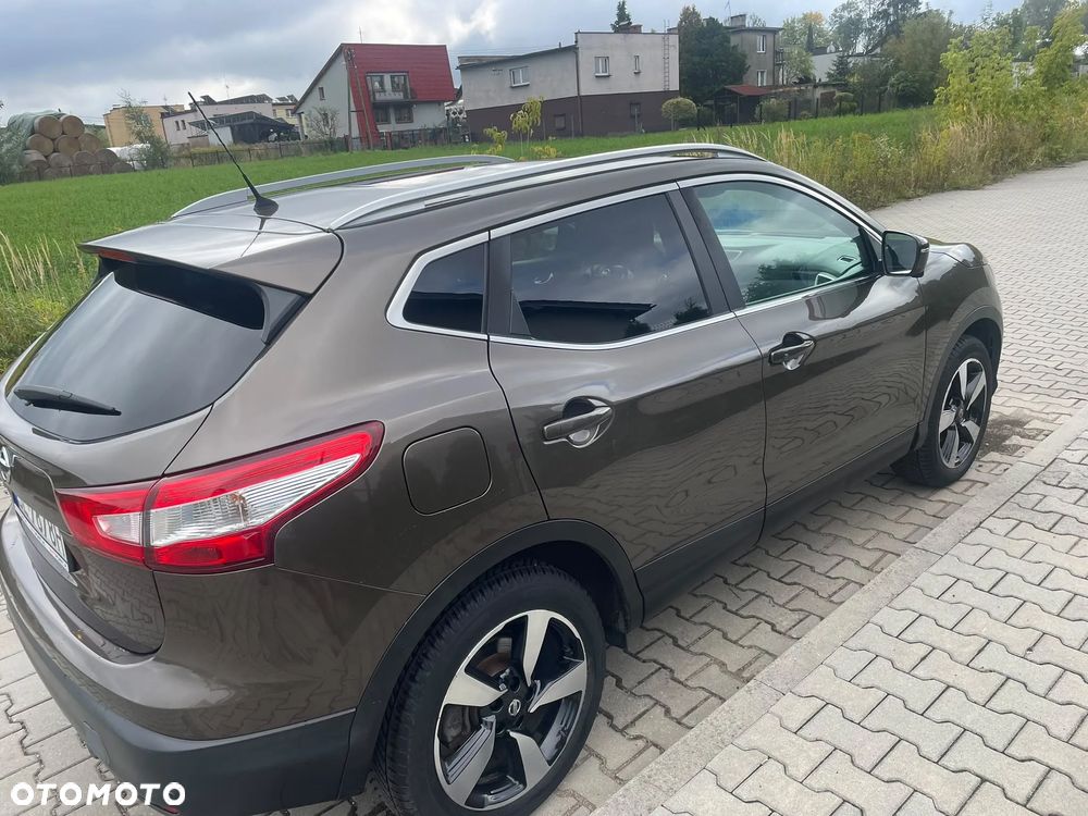 Nissan Qashqai 2016 photo 2