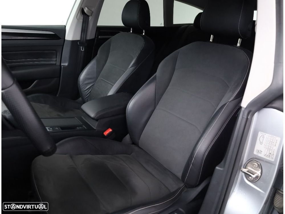 VW Arteon Shooting Brake 2.0 TDI Elegance DSG - 23