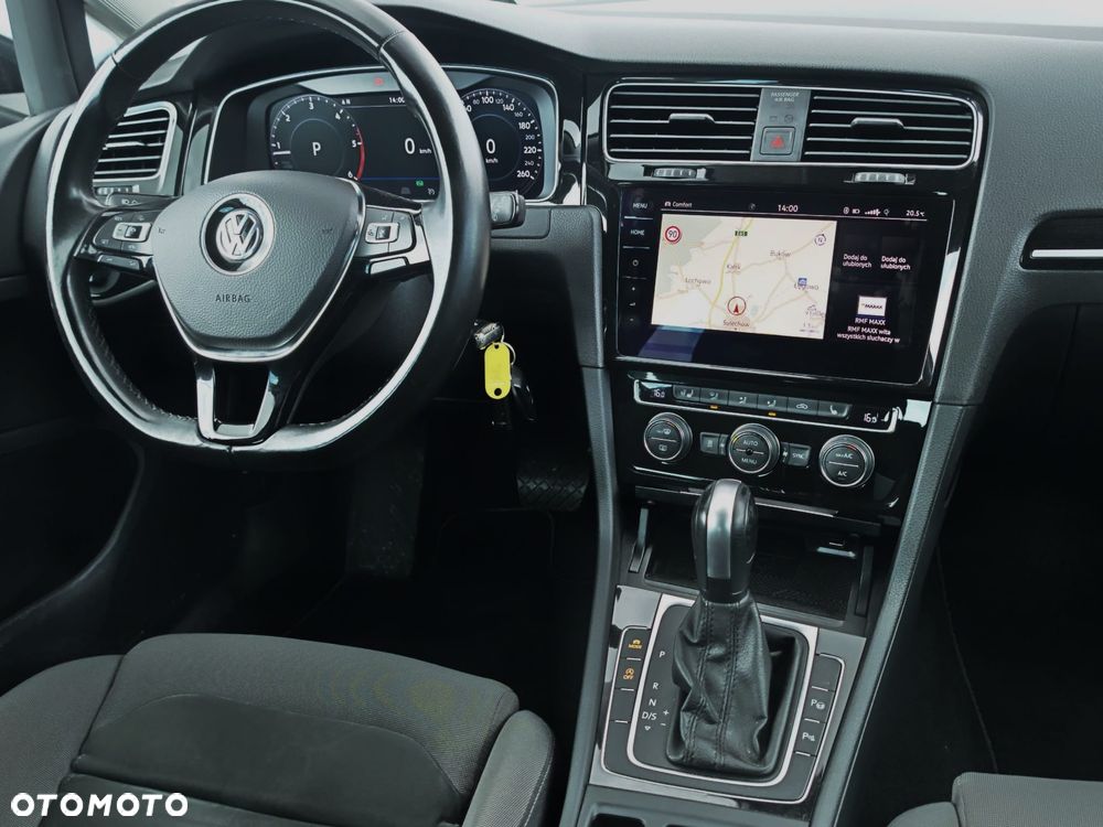 Volkswagen Golf Variant 2.0 TDI SCR DSG R-Line - 29