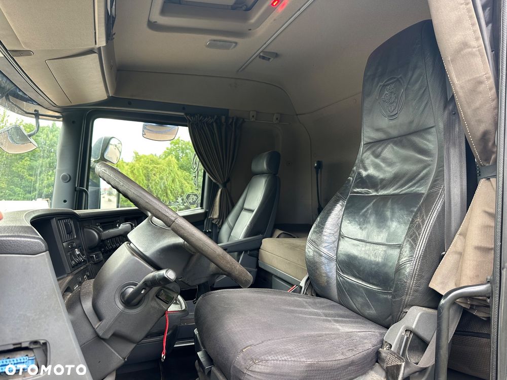 Scania R560 v6 resor 6x4 do drewna drzewa lasu hds - 4