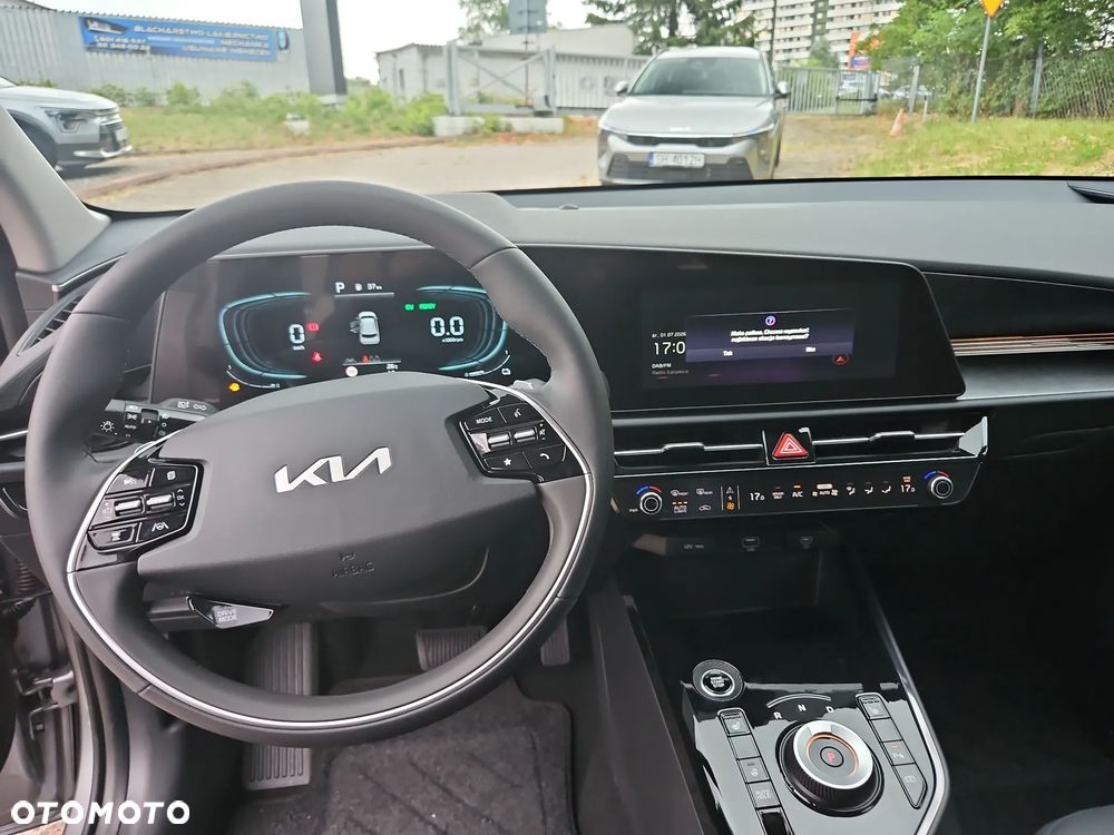 Kia Niro 1.6 GDI Hybrid L - 13
