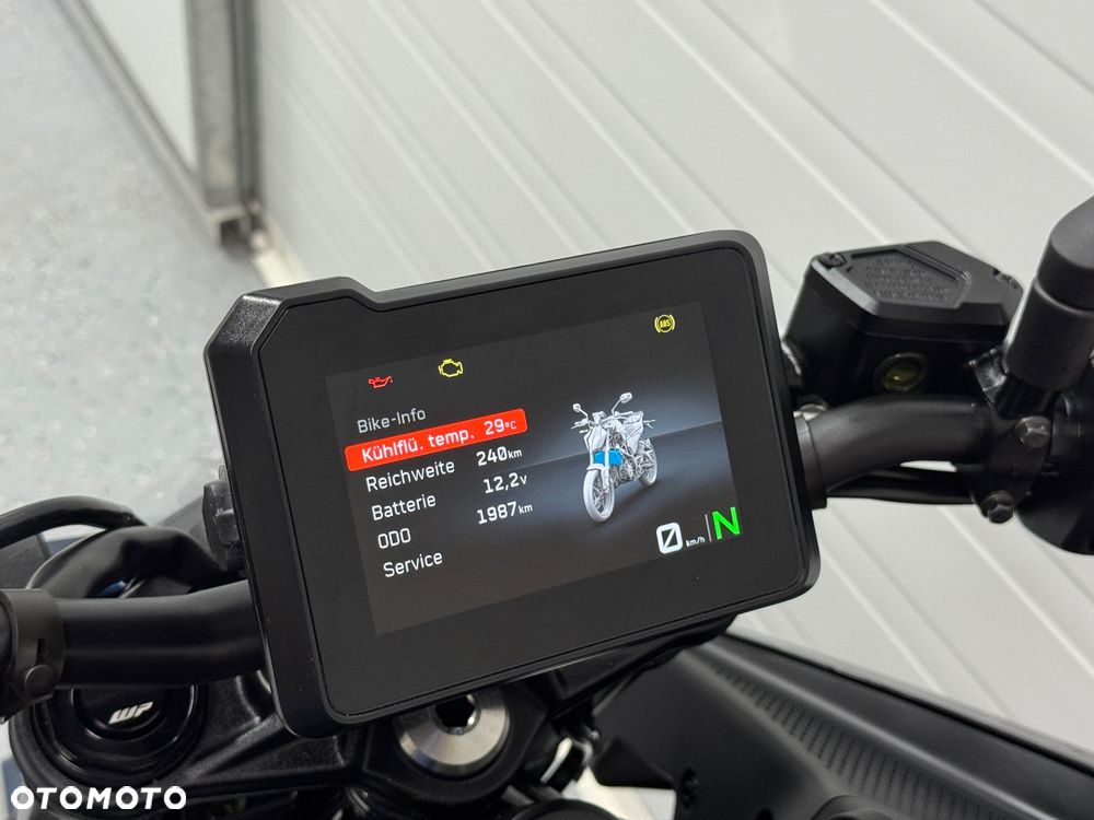 KTM Duke 125 - 26