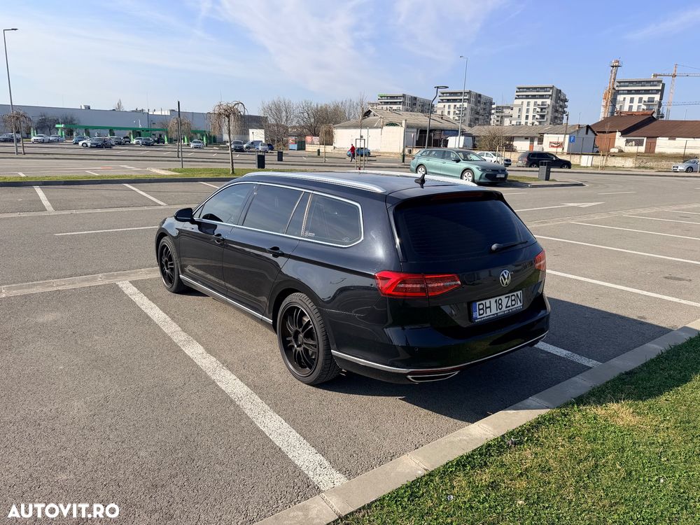Volkswagen Passat 2.0 TDI SCR 4Motion DSG Highline - 9