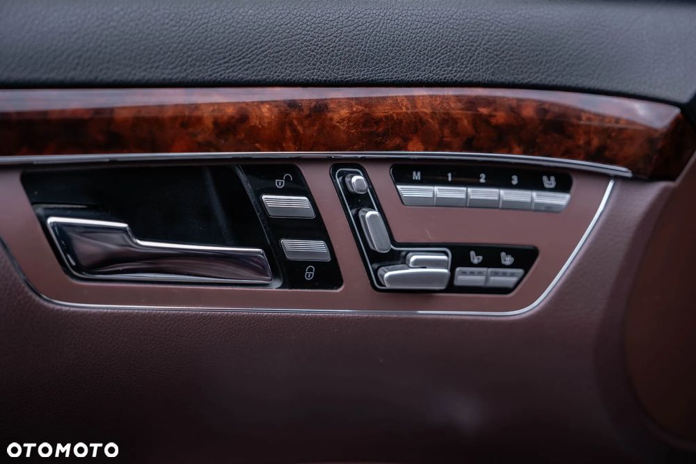 Mercedes-Benz Klasa S 350 CDI 4-Matic BlueEff - 13