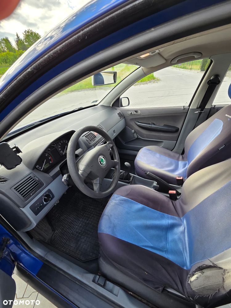 Skoda Fabia 1.4 - 4