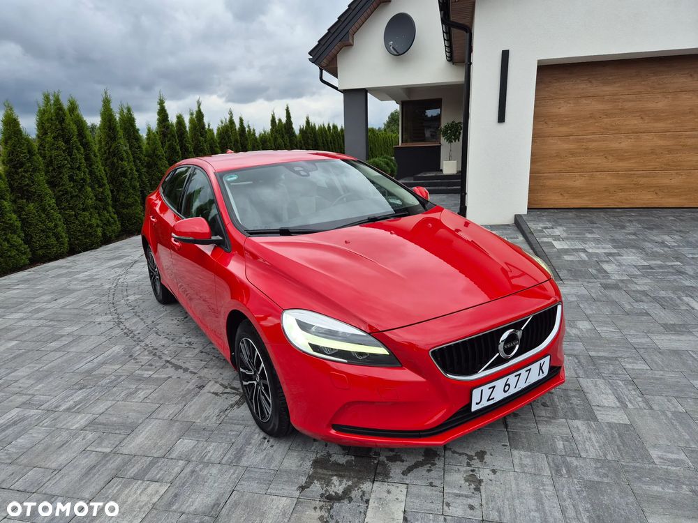 Volvo V40 T2 Drive-E Momentum - 23