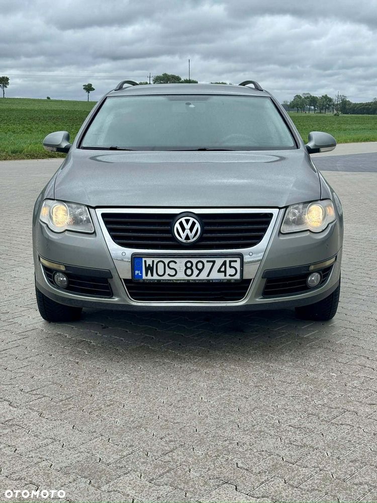 Volkswagen Passat - 8