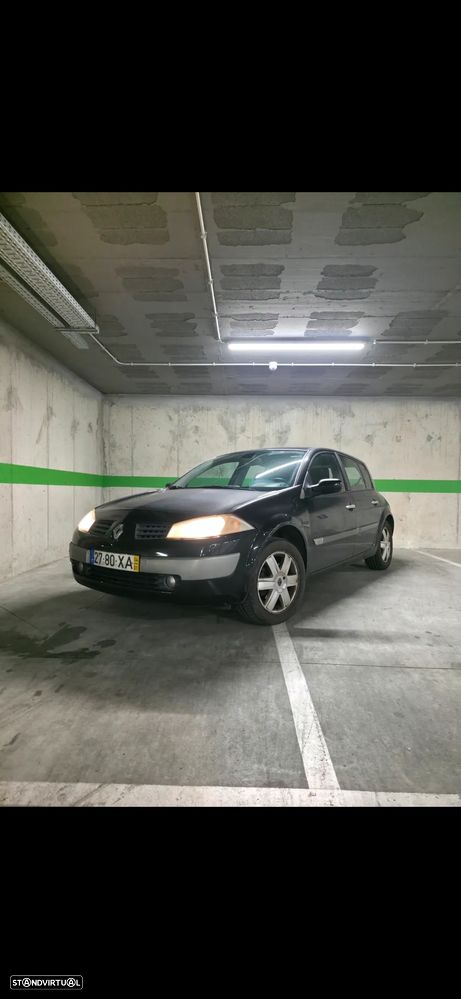 Renault Mégane 1.5 dCi Confort - 5