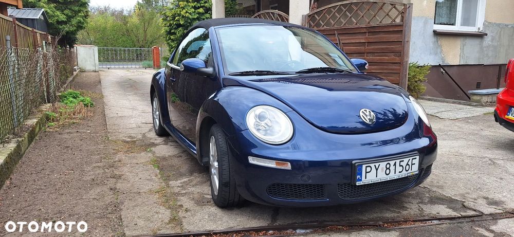 Volkswagen New Beetle - 4