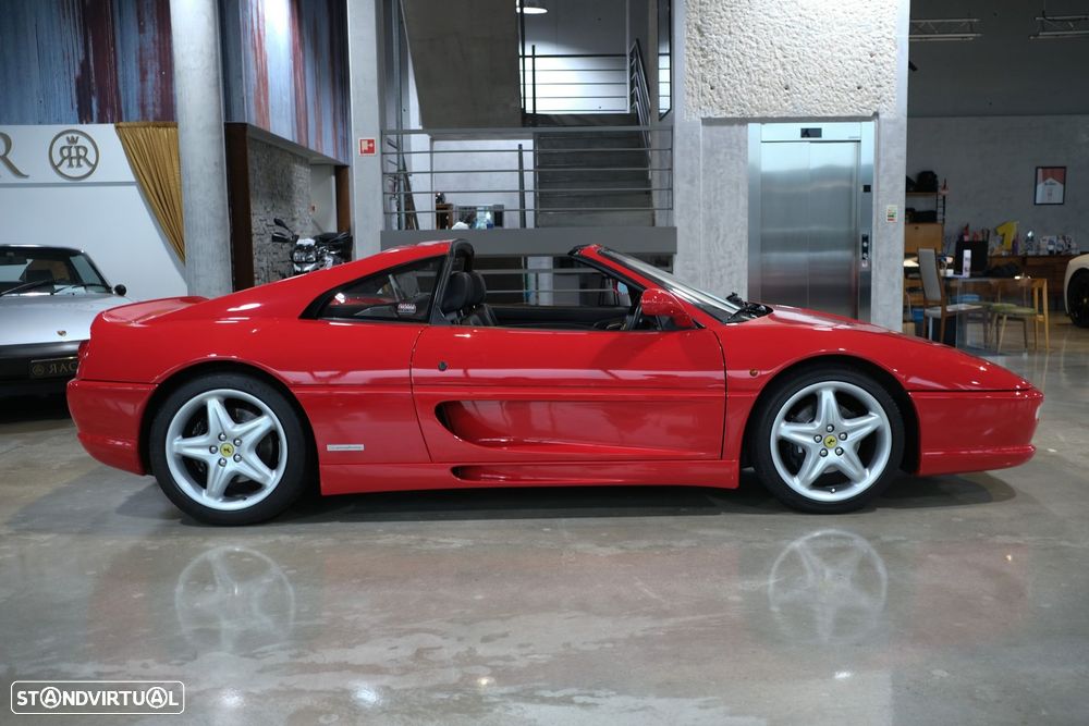 Ferrari 355 GTS - 23