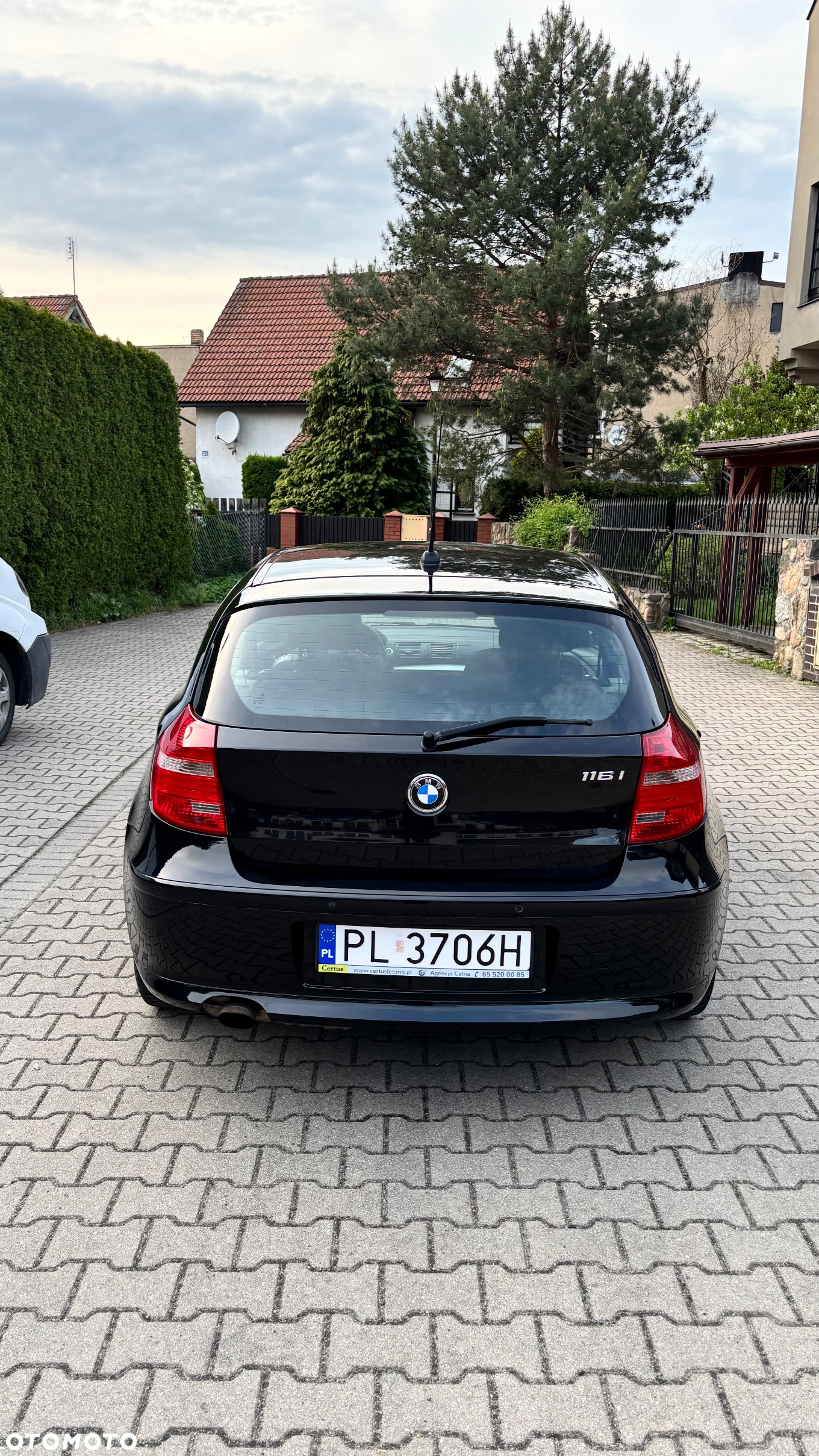 BMW Seria 1 - 16