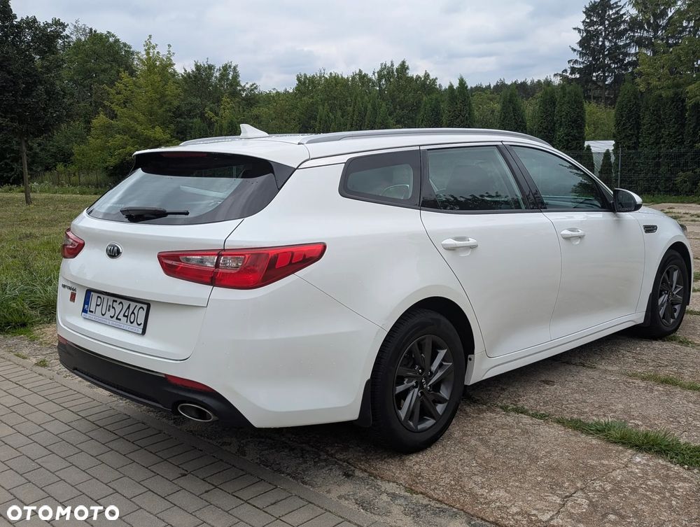 Kia Optima - 5