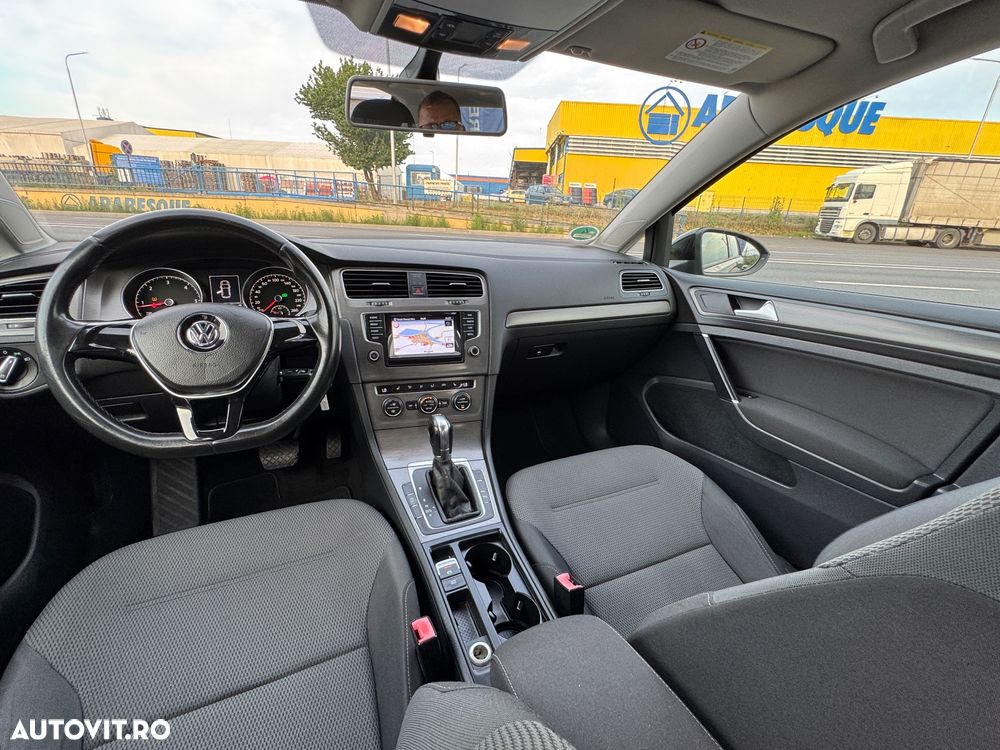 Volkswagen Golf 2.0 BlueTDI DSG Comfortline - 13