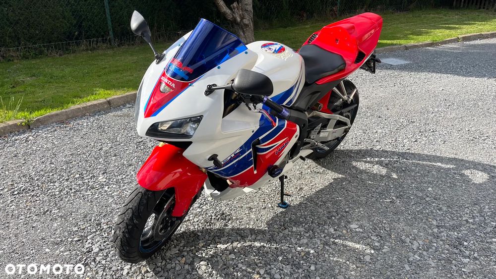 Honda CBR - 4
