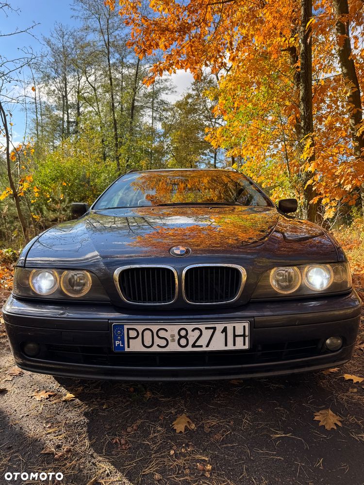 BMW Seria 5 525d - 2