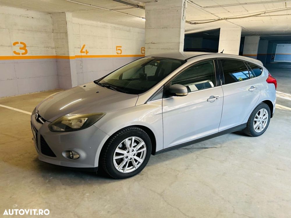 Ford Focus - 13