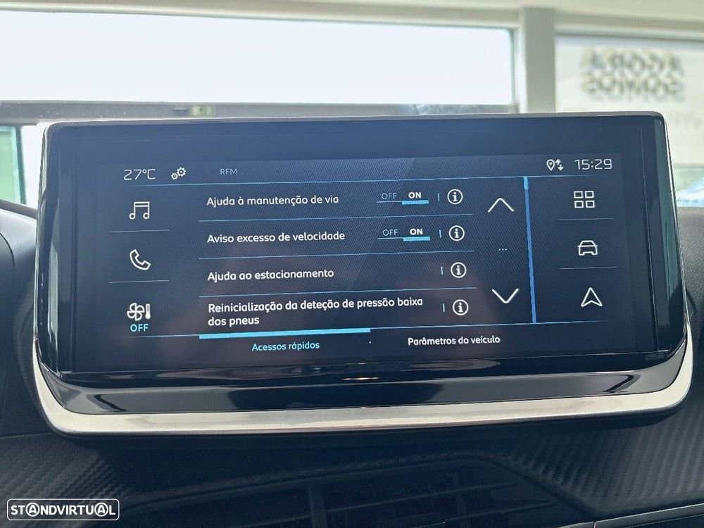 Peugeot e-2008 54 kWh Style - 15