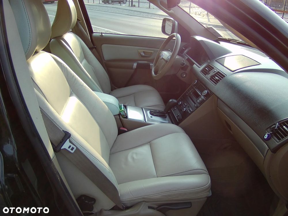Volvo XC 90 D5 AWD Executive - 16
