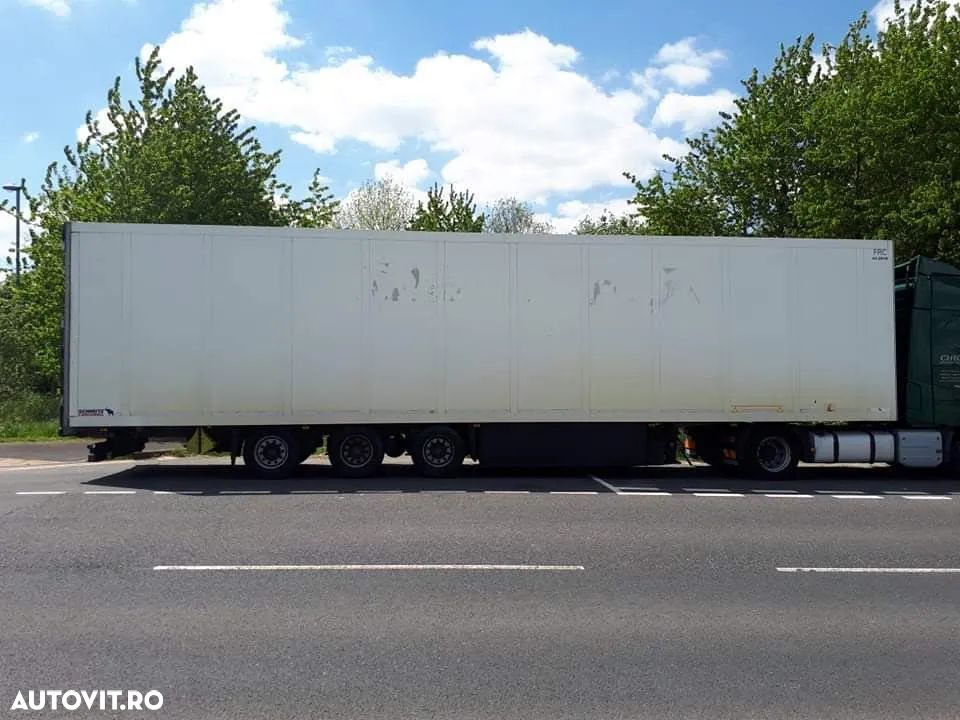 Schmitz Cargobull FRIGO MEGA si TRANSPORT CONFECTII PE UMERASE - 9