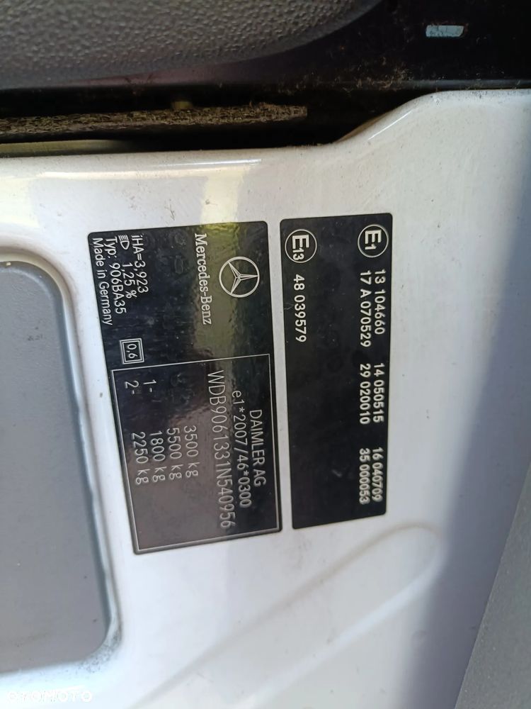 Mercedes-Benz Sprinter - 19