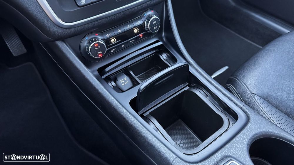 Mercedes-Benz CLA 220 Shooting Brake (CDI) d 7G-DCT Urban - 20
