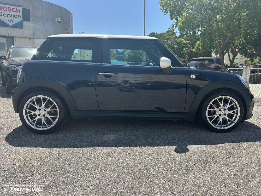 MINI 3 Portas Cooper D - 5